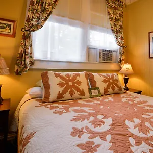 Wailuku Guesthouse 2*, Wailuku United States